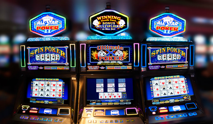 To spillere vant millioner etter å ha lært seg hvordan de skulle velge jackpott etter jackpott i videopoker