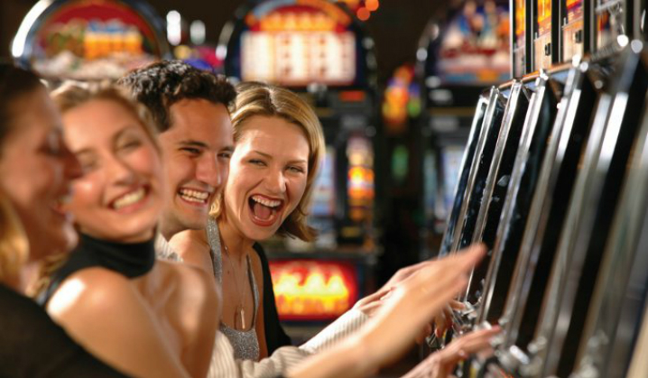 To spillere lærte seg hvordan ta jackpott på jackpott på video-poker. De vant millioner! 4. del